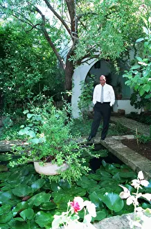 Nadir: Asil Nadir In The Garden Of