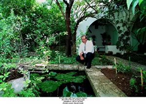 Nadir: Asil Nadir In The Garden Of