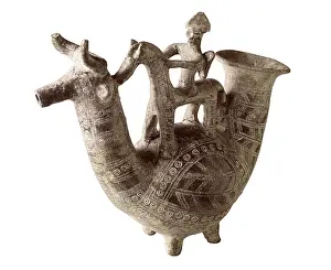 Emilia: Askos Benacci. 7th c. BC. Vase used for storing