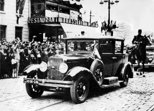 Moments: Assassination of Alexander of Yugoslavia in 1934