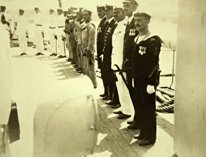 Inspections: The assembled team visiting Archduke Carl