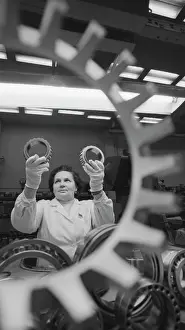 Bearings: Assembler Anna Servatkina