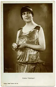 Nielsen: Asta Nielsen