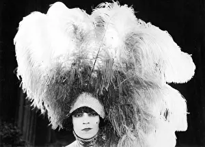 Nielsen: Asta Nielsen in The Crash, 1910
