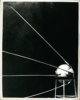 Circuits: Astronaut - Comets - NASA - Space - Spacecraft - UFOs