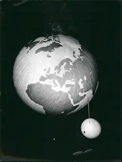 Unlimited: Astronaut - Comets - NASA - Space - Spacecraft - UFOs