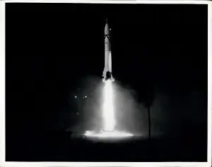 Canaveral: Astronaut - Comets - NASA - Space - Spacecraft - UFOs