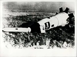 2200: Astronaut - Comets - NASA - Space - Spacecraft - UFOs