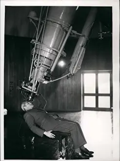 Herstmonceux: Astronaut - Comets - NASA - Space - Spacecraft - UFOs