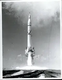 Bursts: Astronaut - Comets - NASA - Space - Spacecraft - UFOs