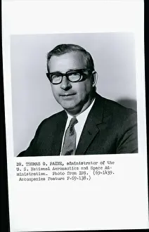Paine: Astronaut - Comets - NASA - Space - Spacecraft - UFOs