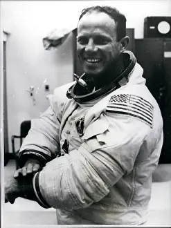 Skylab: Astronaut - Comets - NASA - Space - Spacecraft - UFOs