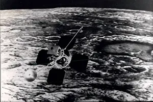 Orbiter: Astronaut - Comets - NASA - Space - Spacecraft - UFOs