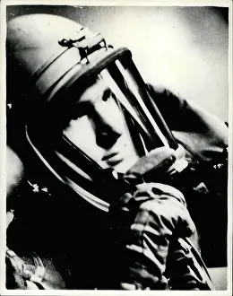 Spaceman: Astronaut - Comets - NASA - Space - Spacecraft - UFOs