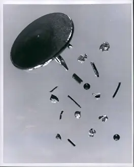 Combining: Astronaut - Comets - NASA - Space - Spacecraft - UFOs