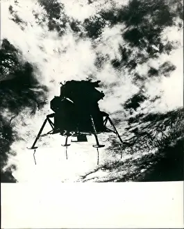 Configuration: Astronaut - Comets - NASA - Space - Spacecraft - UFOs