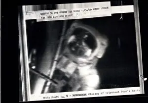 Intrepid: Astronaut - Comets - NASA - Space - Spacecraft - UFOs