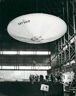 Proving: Astronaut - Comets - NASA - Space - Spacecraft - UFOs