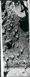 Lander: Astronaut - Comets - NASA - Space - Spacecraft - UFOs