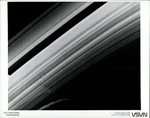 Saturns: Astronaut - Comets - NASA - Space - Spacecraft - UFOs