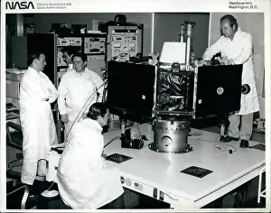 Exactly: Astronaut - Comets - NASA - Space - Spacecraft - UFOs