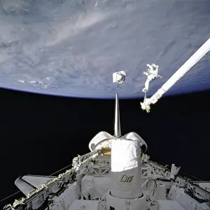 Spacesuits: Astronaut demonstrate in-space rescue 130 ?