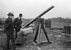 Jordanian: Astronomers during the stargazing, 1910