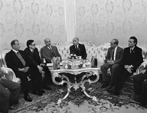 Senate: Atef Tarawneh visits USSR