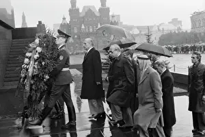 Senate: Atef Tarawneh visits USSR