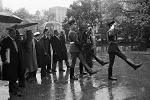 Senate: Atef Tarawneh visits USSR