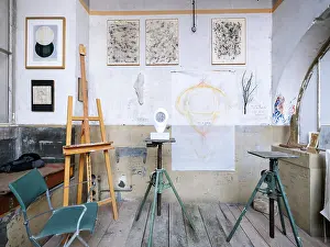 Easel: Atelier Barbara Schnetzler, Motoco, Mulhouse, France