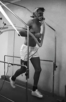 Examination: Athlete on treadmill