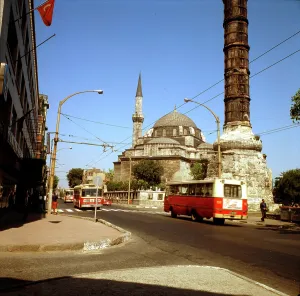 Hooped: Atik Ali Pasha Mosque