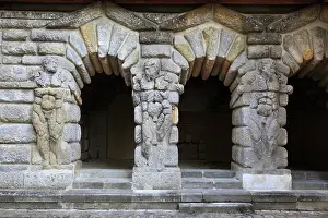 Atlante: Atlas figures, Grotte des Pins, Chateau de Fontainebleau