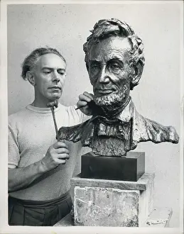 Lifesize: Atri Brown working on sculpture of Abraham Lincoln