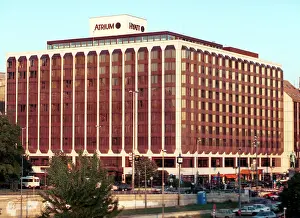 Atrium: Atrium Hotel in Budapest, 1996