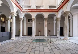 1675: Atrium, Palazzo Rosso, Genoa, Italy