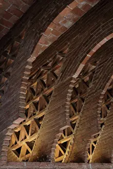 Regulates: Attic, Torre Bellesguard, Barcelona