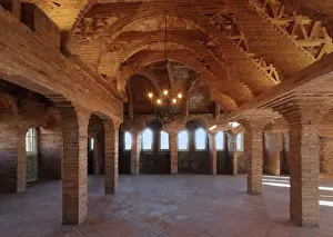 Parabolic: Attic, Torre Bellesguard, Barcelona