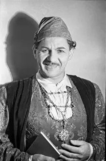 Domplatz: Attila Horbiger as Jedermann 1936