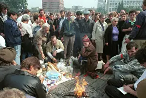 Supporters: August putsch in Moscow, 1991