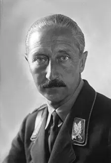 Auwi: August Wilhelm of Prussia, 1933