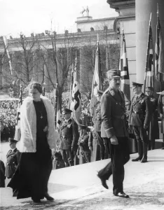 Marry: August Wilhelm of Prussia at the wedding of