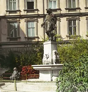 Neubau: The Augustin fountain