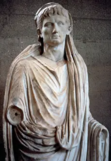 Divi: Augustus (63 BC-14 AD). First Emperor. Statue as Pontifex Ma