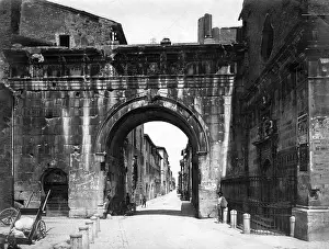 Fano: AUGUSTUS ARCH, FANO