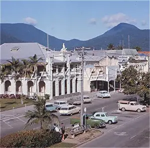 AUSTRALIA/CAIRNS 1983