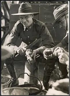 Peeling: AUSTRALIAN SOLDIER