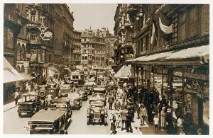 Shoppers: AUSTRIA/VIENNA 1930S