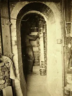 Handicrafter: The Austrian clay- and ceramic-industry